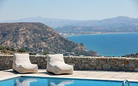 Evgoro Luxury Suites